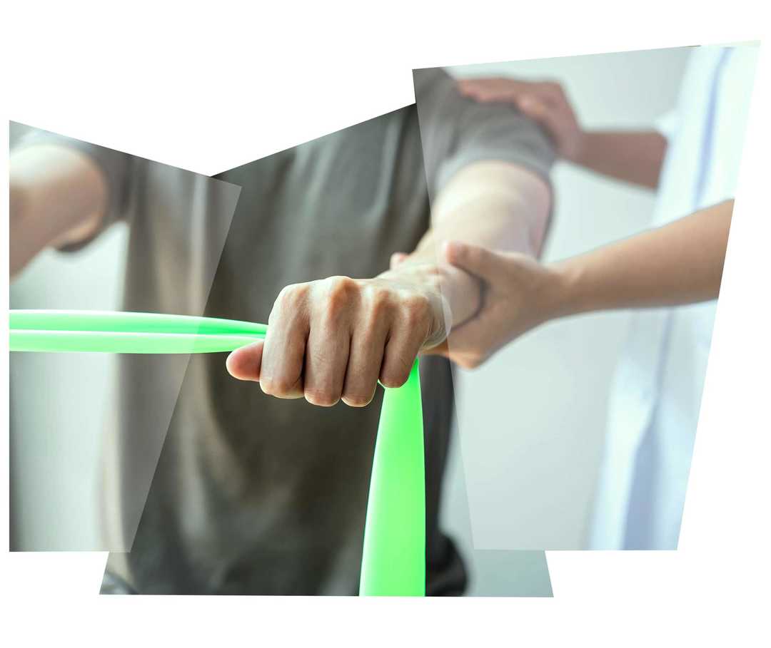 Leben mit NET: Ein Patient trainiert seine Mobilität mihilfe eines Expanderbandes